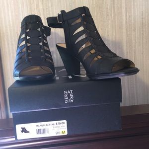 Naturalizer - Talan heel sandal, black